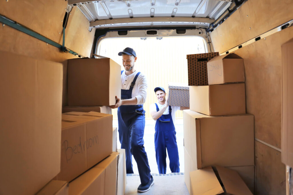 The Benefits of Hiring Professional Kansas City Movers Over Doing It Yourself